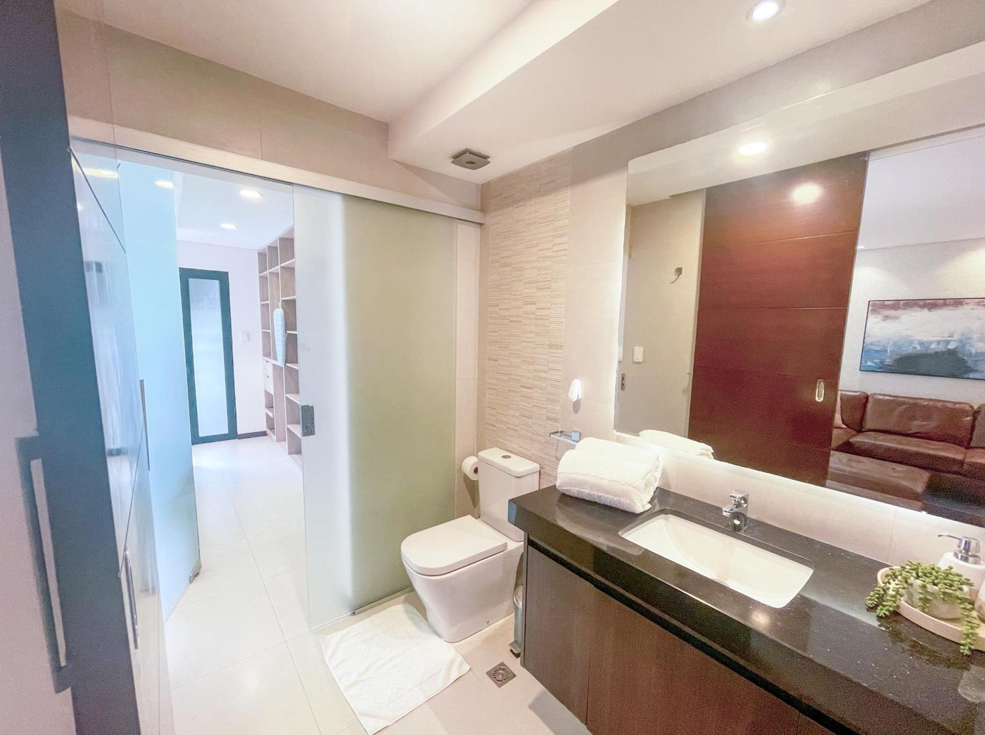 Luxurious Stay At Modern Apartment ซานตาครูซเดอลาเซียร์รา ภายนอก รูปภาพ